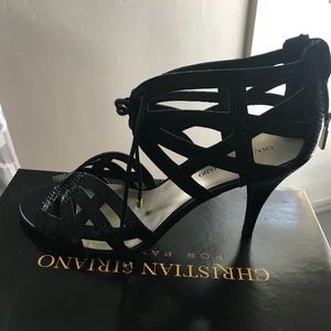Christian Siriano extra bonus gift added